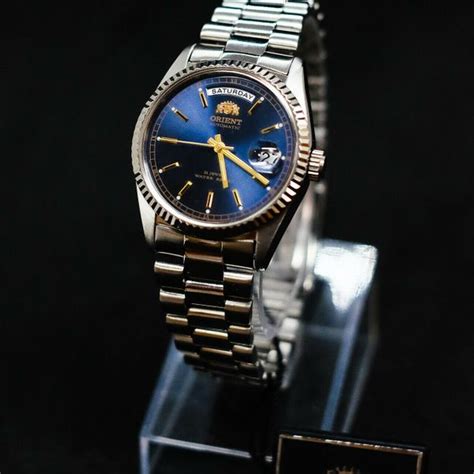 Orient Oyster President Day Date 36mm FEV03001DY.